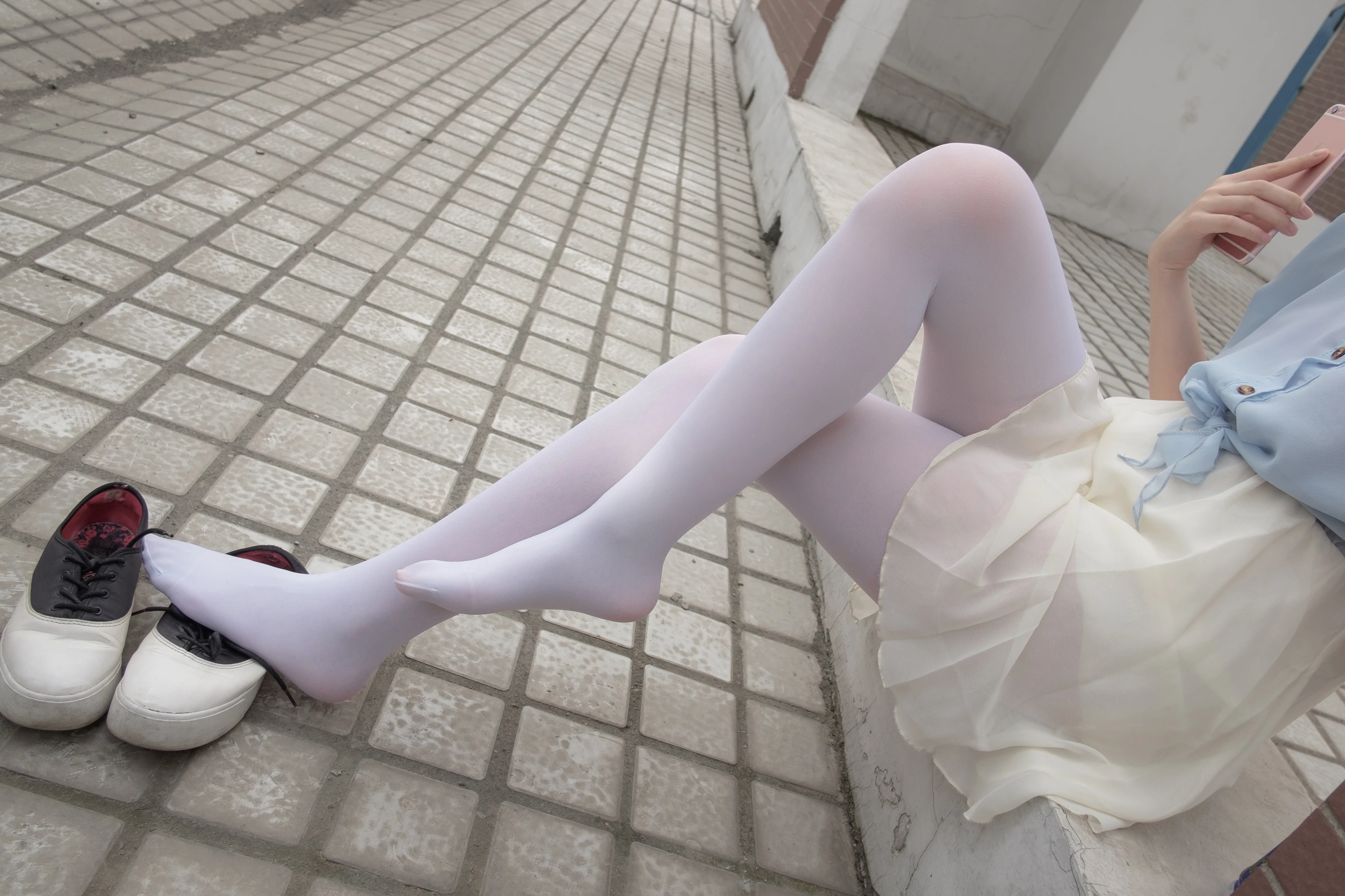 森萝财团 [R15-007] 窗台上的薄纱少女 [83P]插图7